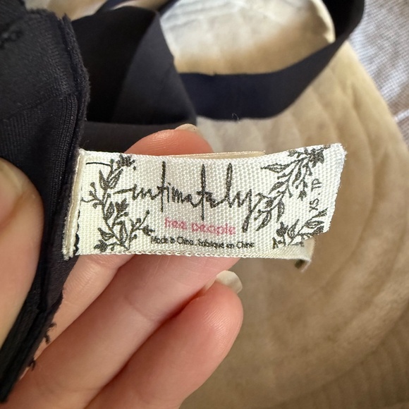 Free People Plunge Scuba Bra | Black | Size XS - Picture 6 of 7